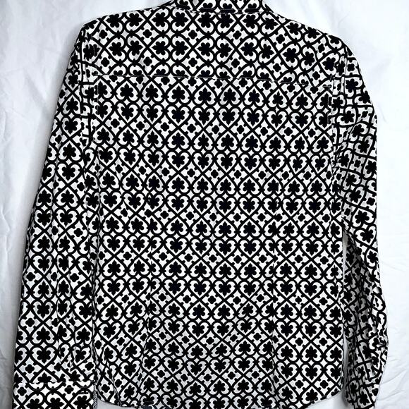 Talbots Womens Size 10 Navy Blue White Pattern Long Sleeve Button Up Blouse NWOT - Picture 4 of 7